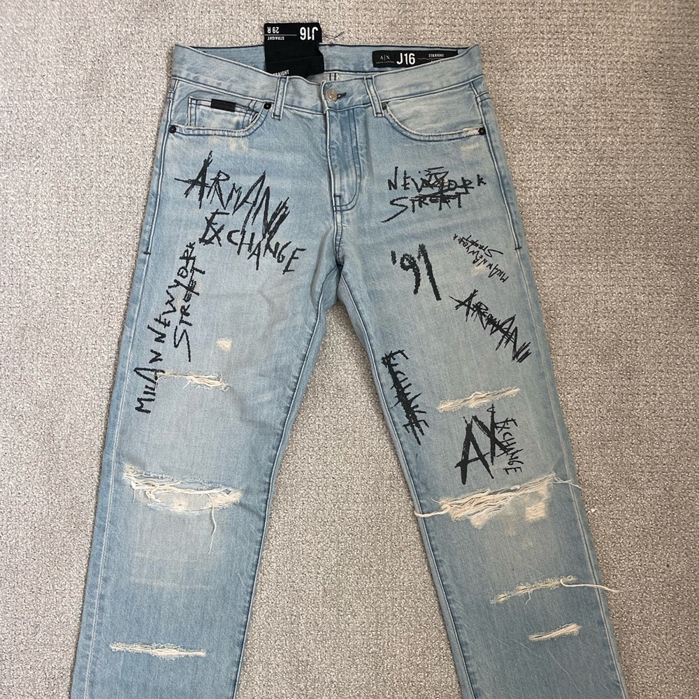 New never worn Armani jeans